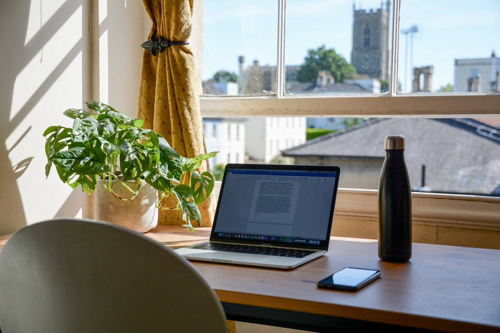 5 work from home habits for a healthy mindspace - Looshi