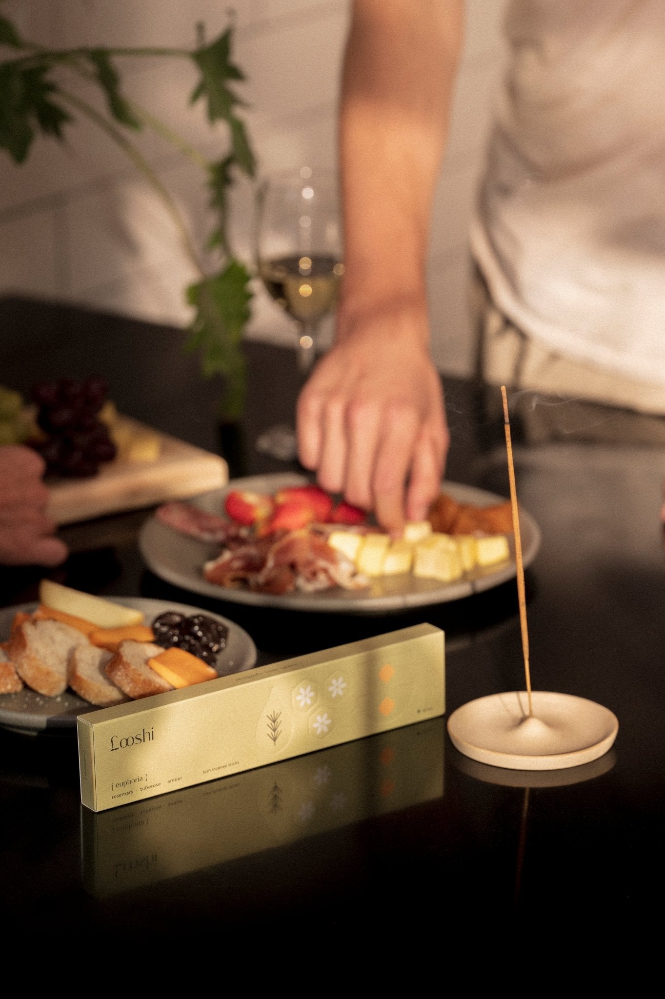 The Social Duo incense sticks from hellolooshi.